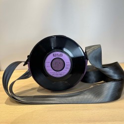 Sac vinyle gothique Corbeau & Roses – fait main | Vinyle-Bag