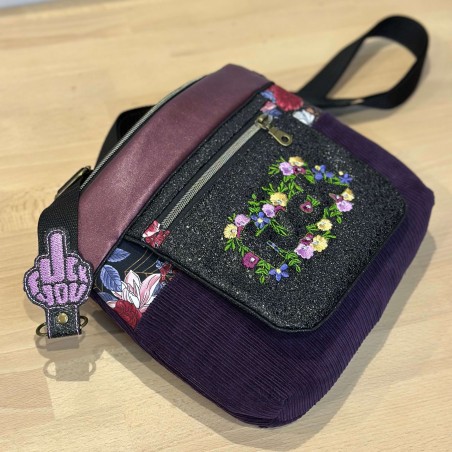 Sac brodé FUCK floral fait main – création artisanale | Vinyle-Bag