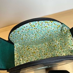 Sac vinyle botanique brodé – fait main | Vinyle-Bag