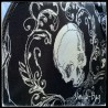 sac disques vinyles et liege broderie crâne
